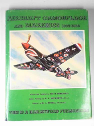 ROBERTSON, Bruce - Aircraft camouflage and markings, 1907-1954