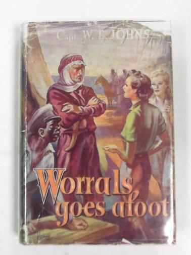 JOHNS, W. E. - Worrals goes afoot