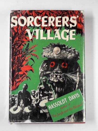 DAVIS, Hassoldt - Sorcerers' Village