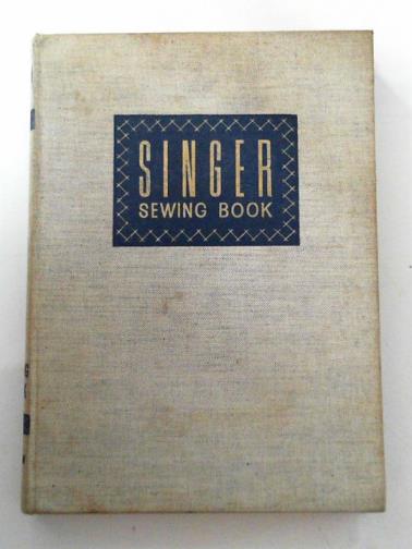 PICKEN, Mary Brooks - Singer sewing book